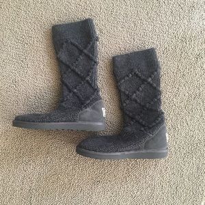 Cozy Dark Grey Uggs Crochet Style